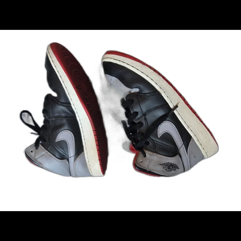 Jordan Air Jordan 1 High Top Sneakers Black Grey Red Kids 5.5Y Leather Athletic